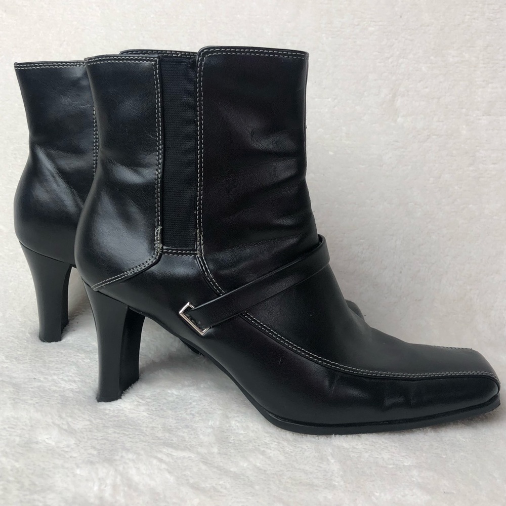 EA by Etienne Aigner black heeled leather boots